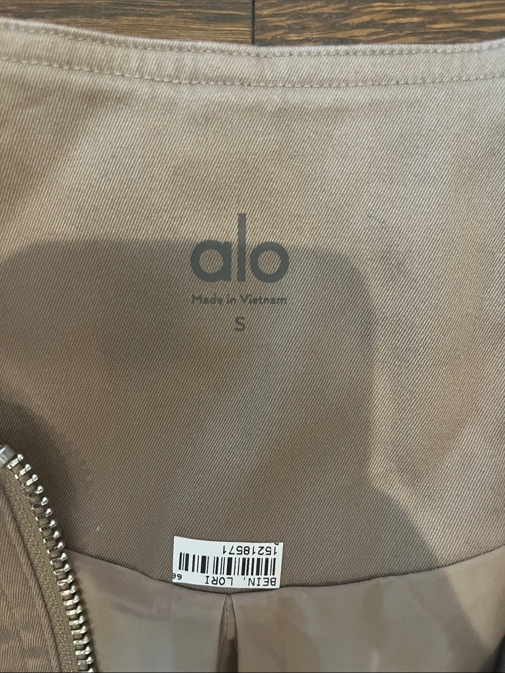 ALO Yoga night out cargo dress S Tan Zip-Front Utility Mini Dress - Picture 4 of 4